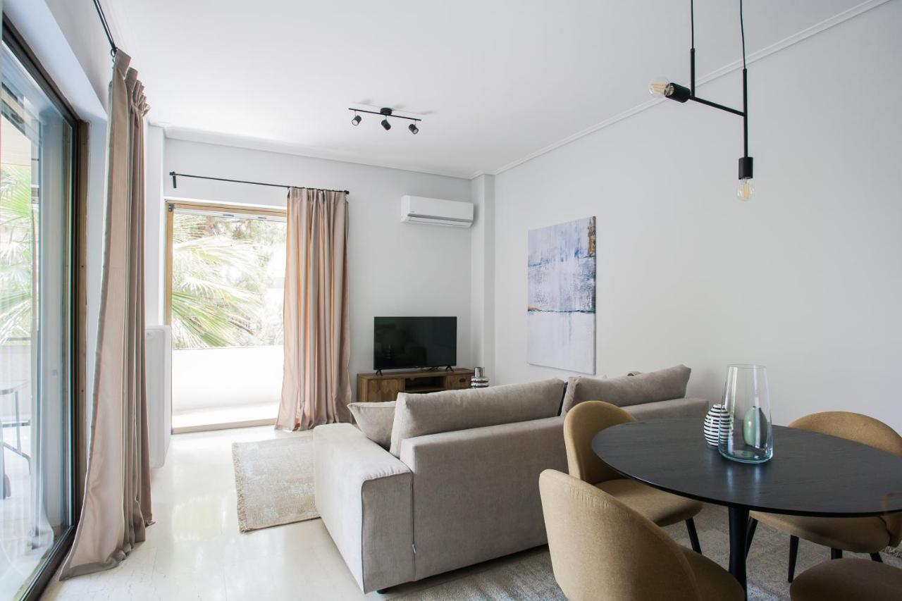 Pleasant 2Br Apartment Near Helexpo By Upstreet Atena Exterior foto